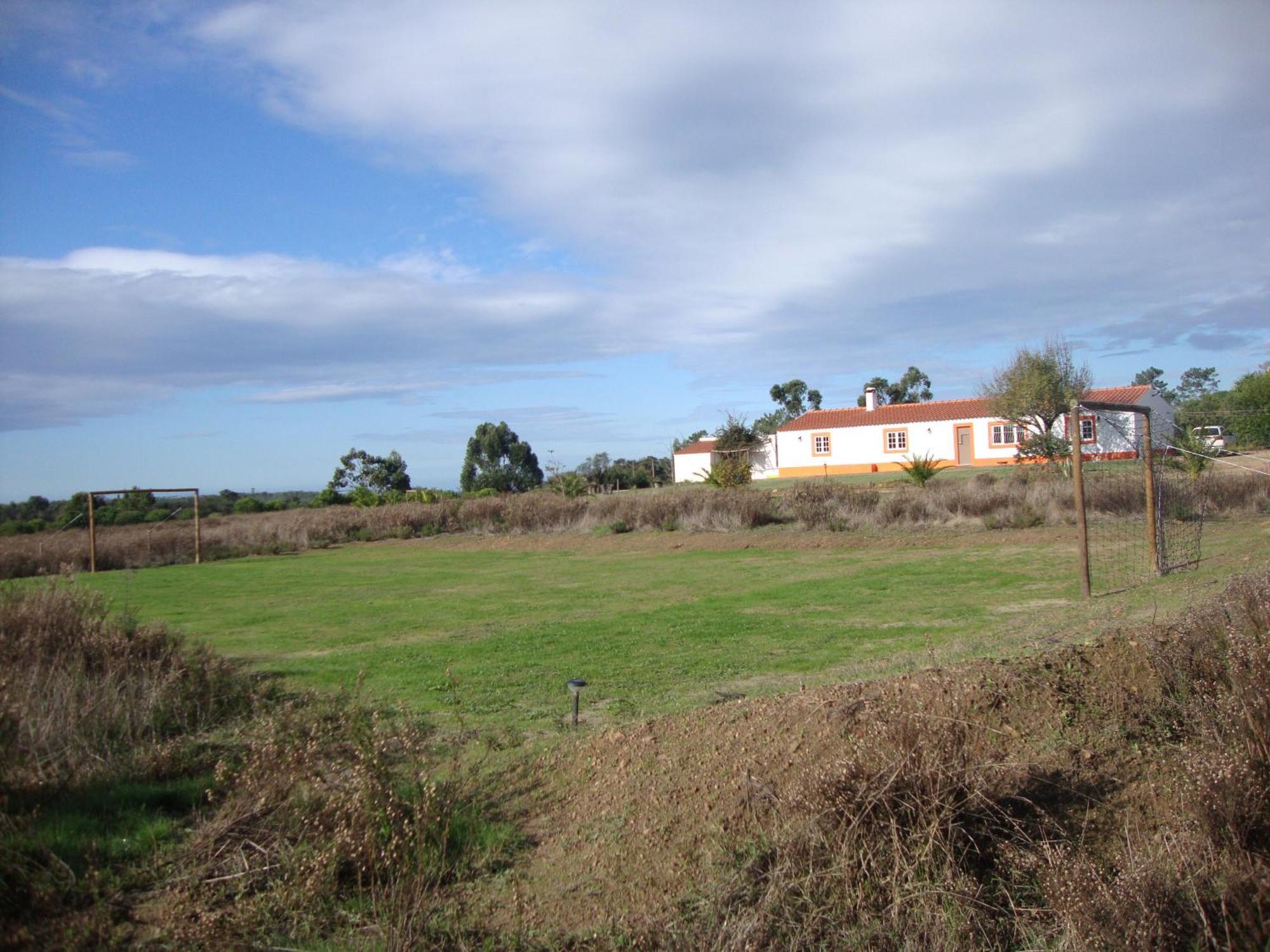 Villa Amor De Crianca São Teotónio Exterior foto